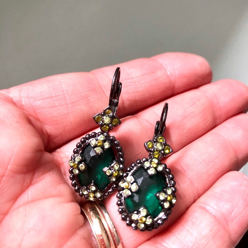 Earrings - Picture 3 of 3